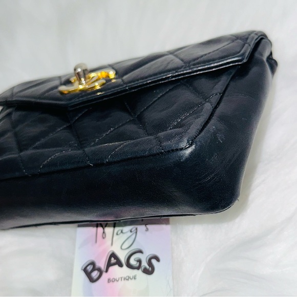 Chanel: CC Chain Belt Fanny Pack Bum Bag (Black) - Picture 12 of 16